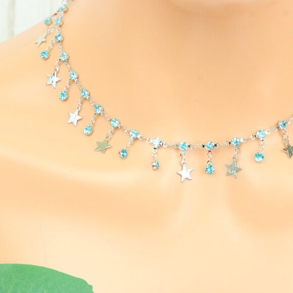 "Minimalist & Elegant Necklace Chain – Perfect for Women & Girls | UNVRC1309 - Picture 3 of 10